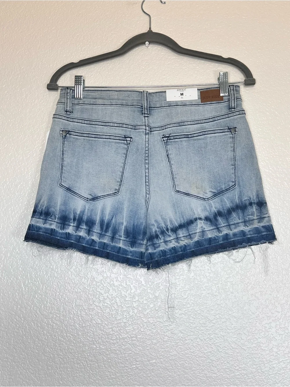 Judy Blue ombre frayed hem shorts, size medium *imperfect* - Picture 5 of 7